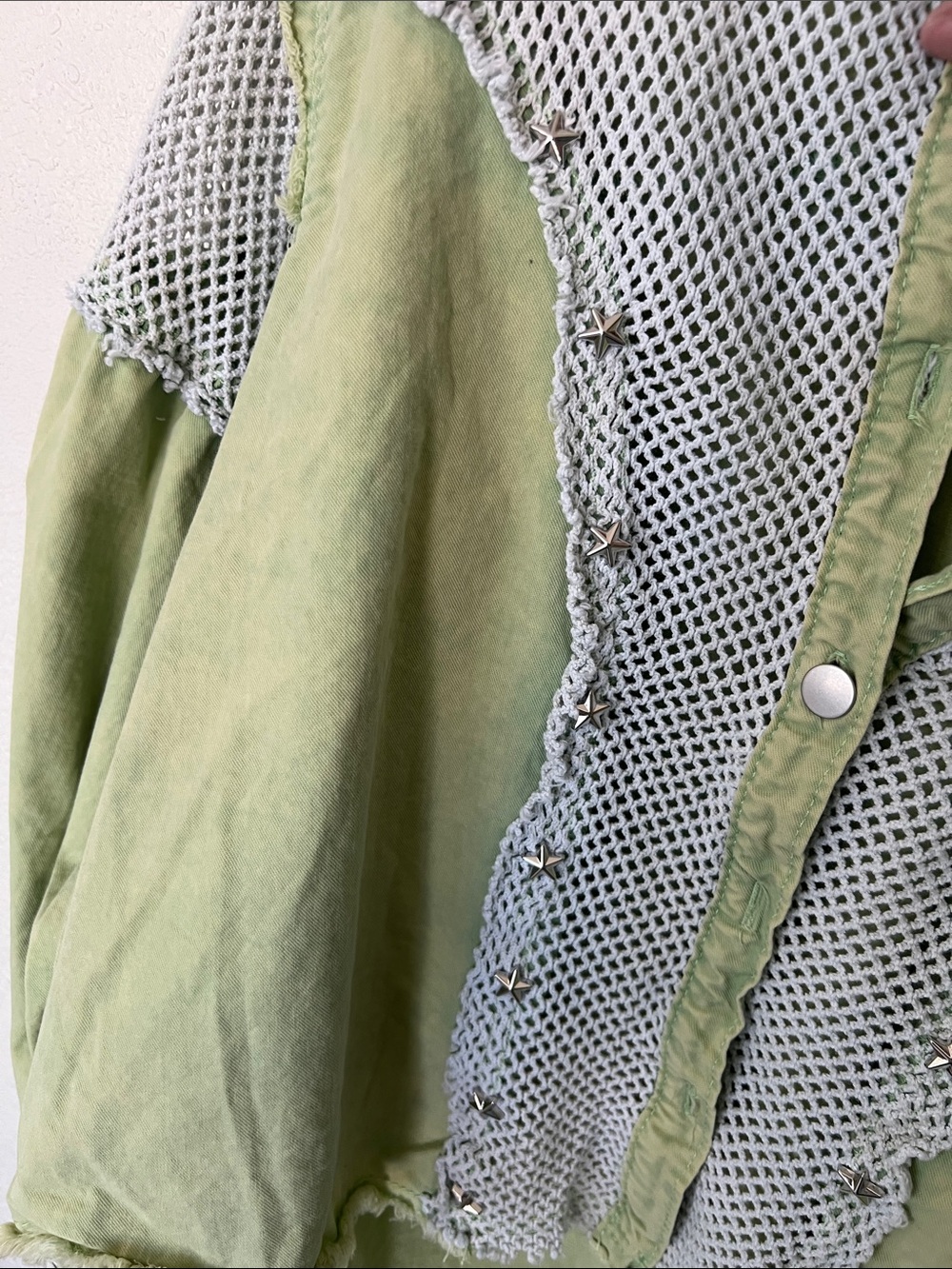 P.O.L Green Button Front Mixed-Media Shirt Jacket Sz Medium - Picture 3 of 6